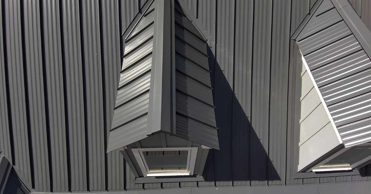 Metal Roof Warning Signs for Lapel Homeowners
